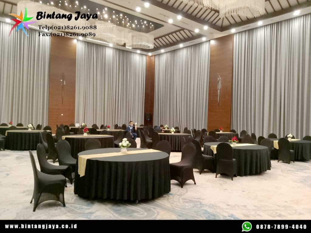 Rental meja bulat event aula kantor Jakarta Selatan