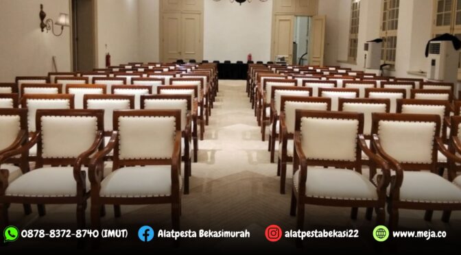 Vendor Rental Arm Chairs Dan Kursi Tiffany Kayu VIP Jakarta