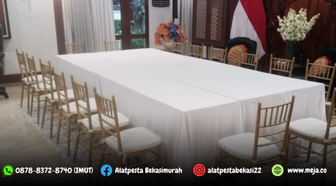 Sewa Meja Kotak Cover Tebar dan Tiffany Gold Jakarta 0878-7350-8787 (BUNGA)