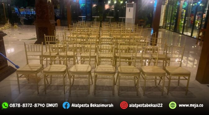 Rental Kursi Tiffany Kayu Gold Area Jakarta Pusat