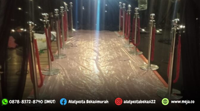 Sewa Rope Stand VIP Tali Bludru Merah Jakarta 0878-7350-8787 (BUNGA)